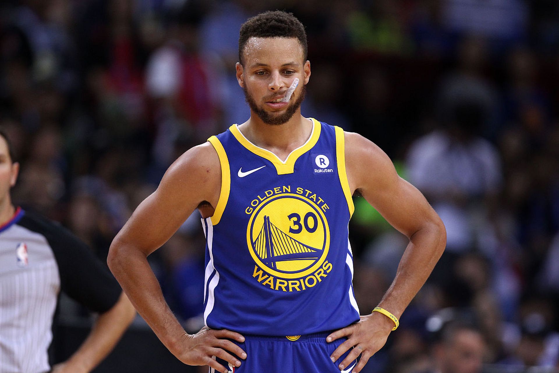 随即与周琦 随即与周琦